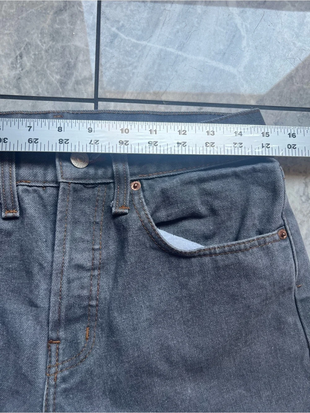 Levi's 501 Original Fit Men's Jeans 32x30 Grey Charcoal Straight Leg Button Fly